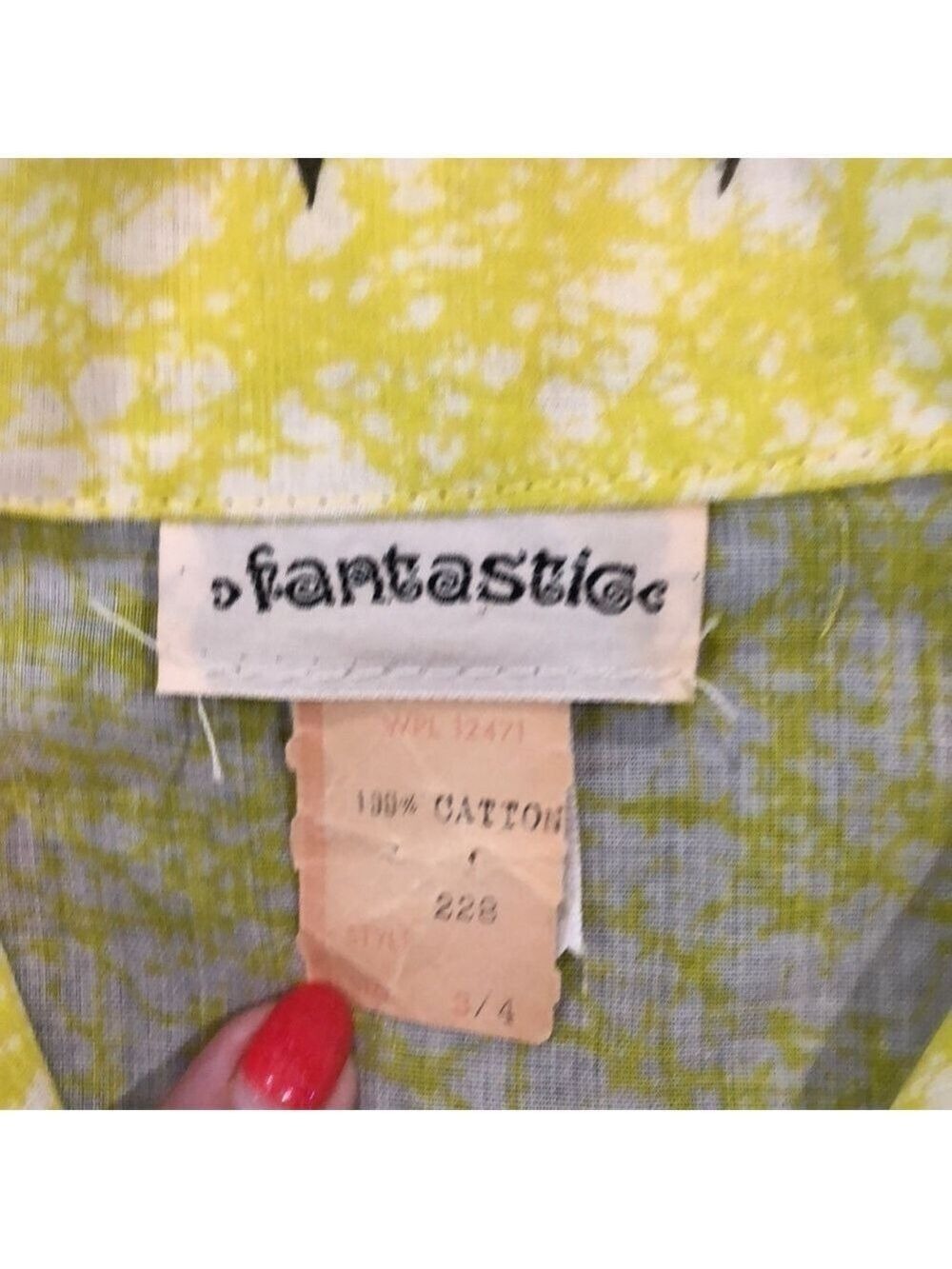 𝅺VINTAGE yellow blouse with colorful bird. Wearable art unique Size 3/4 - Picture 5 of 11